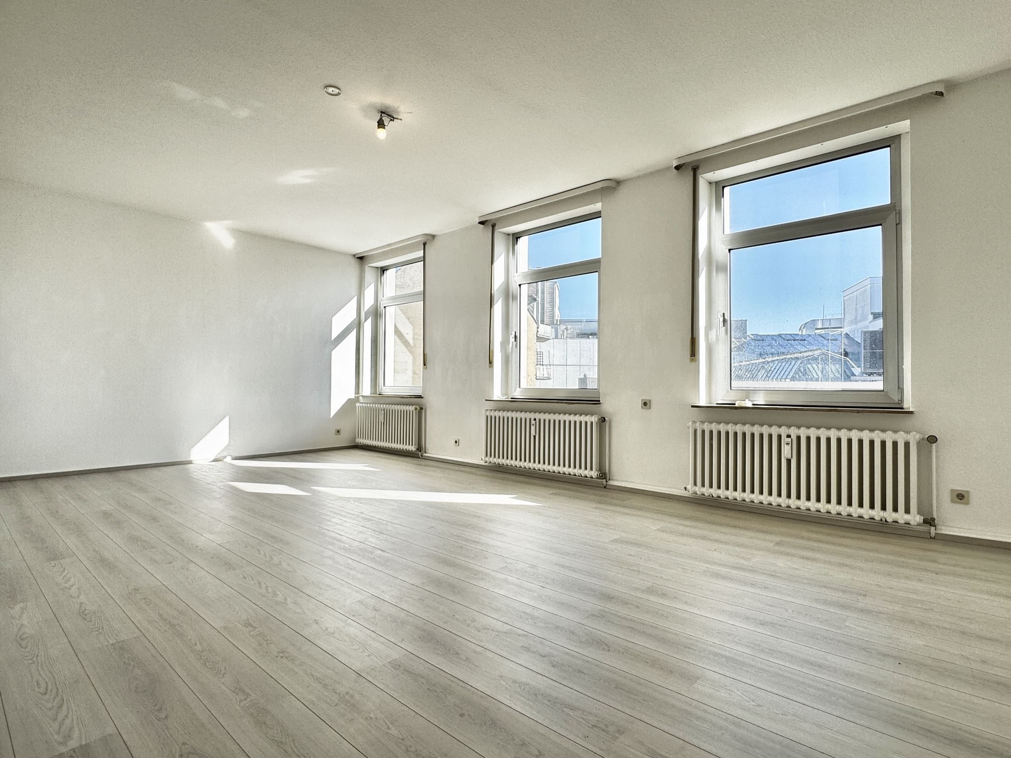 Wohnung Büro zu vermieten